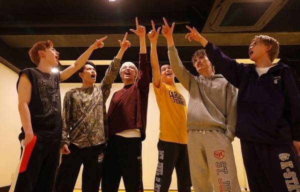 ONE N’ONLY“Jackpoz”、学ラン姿で歌い踊る『バトルキング！！』ライブ映像