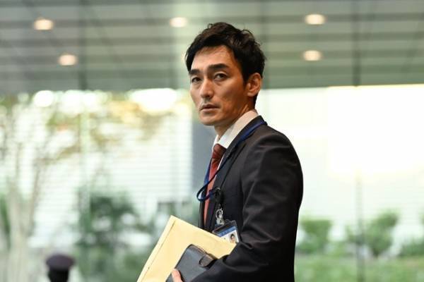 「罠の戦争」第3話、草彅剛“鷲津”に訪れた“転機”に「凄い展開になってきたなぁ」などSNSに驚き広がる