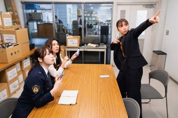 「警視庁アウトサイダー」5話、上白石萌歌“直央”の“あのセリフ”に視聴者から「今みゆき居なかった？」とツッコミの嵐