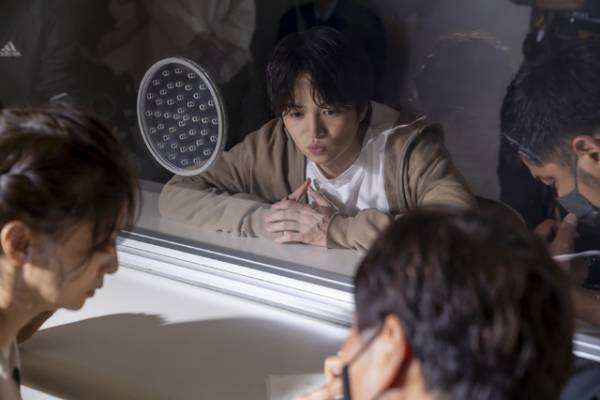 菊池風磨が新境地見せる「ギバーテイカー」特別映像&撮影現場レポート