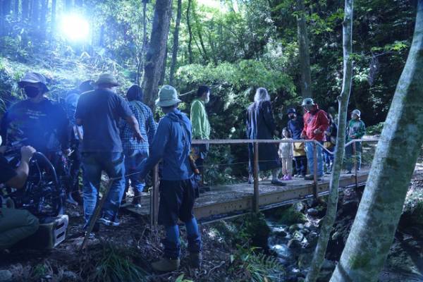 「秘境での撮影がスタンダード」制作陣語る「ガンニバル」世界観作るロケーションのこだわり