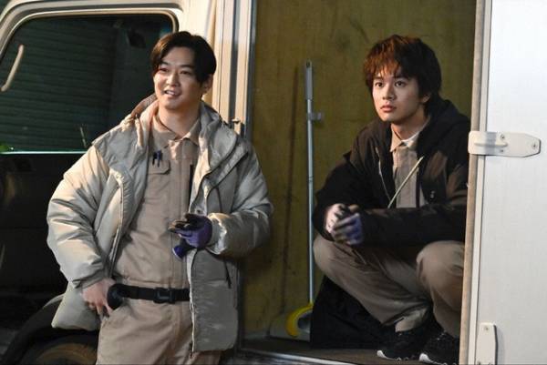 「星降る夜に」4話、吉高由里子“鈴”と北村匠海“一星”に「2週続けて美しいキスシーンを見れた」の声、ラスト展開に不安も