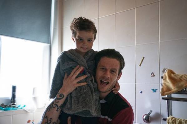 ジェームズ・ノートン＆ダニエル君がメッセージ『いつかの君にもわかること』特別映像