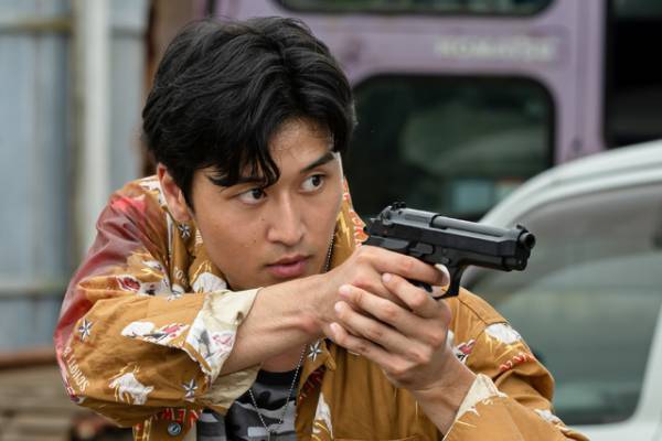 新たな敵は兄弟コンビ！『ベイビーわるきゅーれ 2ベイビー』予告編＆場面写真