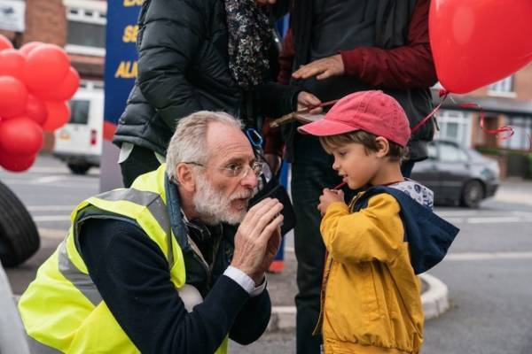 【インタビュー】ウベルト・パゾリーニ監督が描く、死と向き合い生きる希望を見出す親子の物語『いつかの君にもわかること』