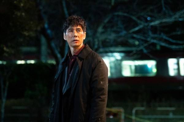 「警視庁アウトサイダー」7話　「仮面ライダーBLACK SUN」を想起させるシーンが話題に