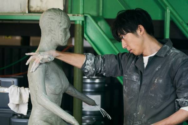 ファンタジーの中の高橋一生、演劇のような「6秒間の軌跡」から「岸辺露伴」まで