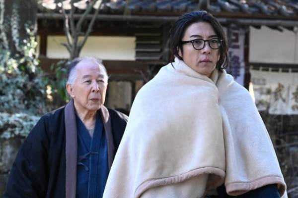 ファンタジーの中の高橋一生、演劇のような「6秒間の軌跡」から「岸辺露伴」まで