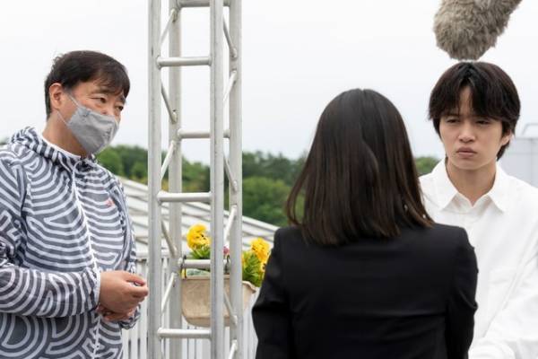 中谷美紀×菊池風磨の激突！連続ドラマW「ギバーテイカー」最終話撮影レポート到着