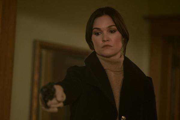 エスターの二面性が明かされる『エスター ファースト・キル』場面写真