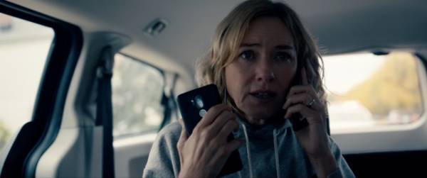 息子を救うため、川を渡り森を駆ける！ナオミ・ワッツ主演『デスパレート・ラン』場面写真