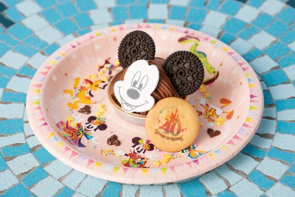 【ディズニー】キッズがパティシエ気分を楽しめるデザートが登場！40周年のTDRで特別な思い出作り