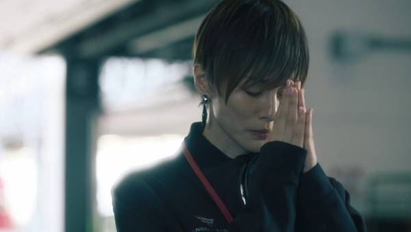 米倉涼子「生きることのかけがえのなさを描いたドラマ」「エンジェルフライト」特別映像