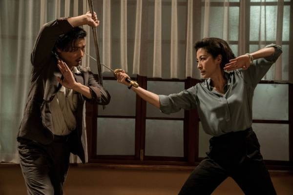 ミシェル・ヨー、その映画人生が“マルチバース”！香港映画からMCUまでプレイバック