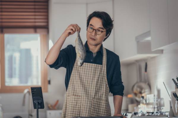 チャプチェや済州島トムベ麺…素朴な韓国家庭料理レシピ到着「今日は少し辛いかもしれない」
