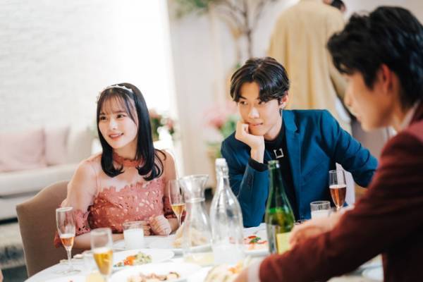 「花束とオオカミちゃんには騙されない」第1話　男性メンバーの恋の矢印明らかに