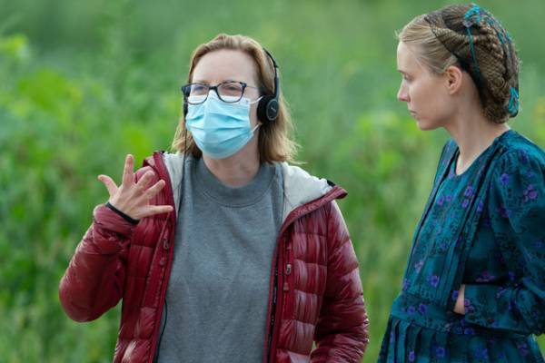 『ウーマン・トーキング』フランシス・マクドーマンドが絶賛する監督の手腕「そのビジョンに一番驚いた」