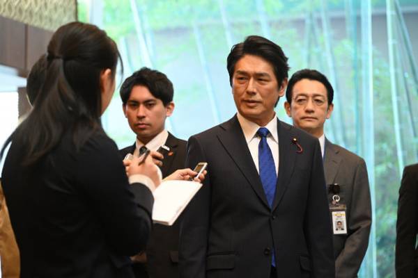 「罠の戦争」8話 片平なぎさ“鴨井”の決断に「やっぱり一人の母親」と感動の声、鷲津には「黒鷲津にならないで」の声も