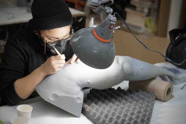 ブレンダン・フレイザー、4時間超の特殊メイクとらえる『ザ・ホエール』メイキング映像