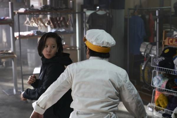 スタントパフォーマー・伊澤彩織の超絶アクションに注目『映画 ネメシス』場面写真