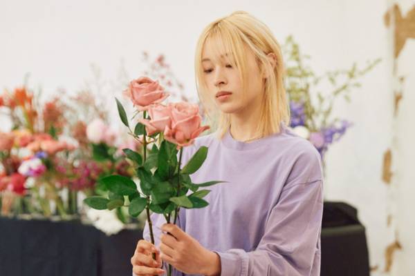 「花束オオカミ」初回から“オオカミちゃん”予想が白熱、第2話は花束ルール初発動