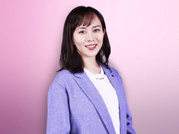 比嘉愛未＆磯村勇斗が再登場！ 桐谷健太とバトル？「ケイジとケンジ、時々ハンジ。」