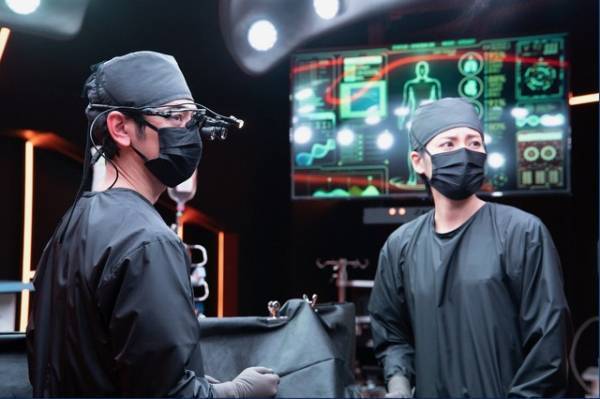 「Get Ready!」最終回 妻夫木聡“エース”、報酬の行方に視聴者から様々な反応…“運び屋”鈴木亮平にも注目集まる