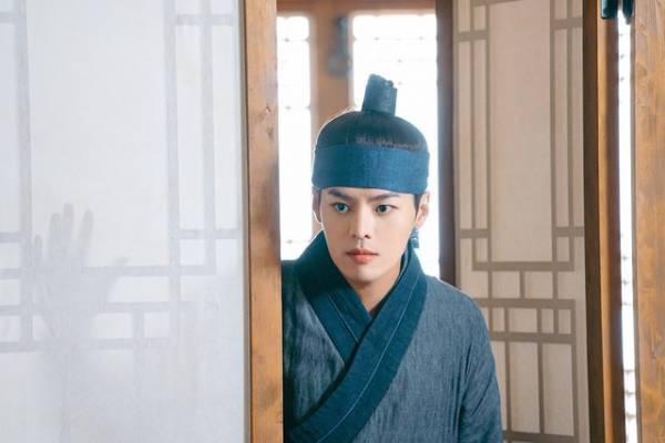 「ザ・グローリー」シン・イェウンら注目俳優集結「コッソンビ（イケメンの士）熱愛史」日韓同時配信