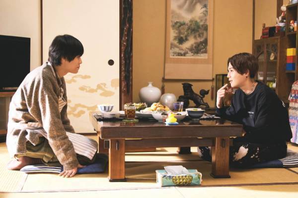 萩原利久×八木勇征『美しい彼』、平良家直伝レシピ“エビコロ”公開