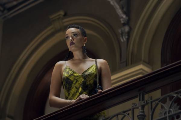 “双子の医師”レイチェル・ワイズが医療倫理の限界に挑む「戦慄の絆」予告＆キービジュアル公開