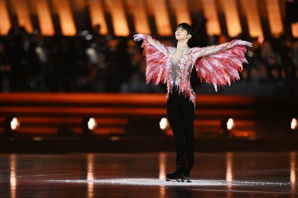 羽生結弦の東京ドーム公演、インタビュー追加の特別版配信
