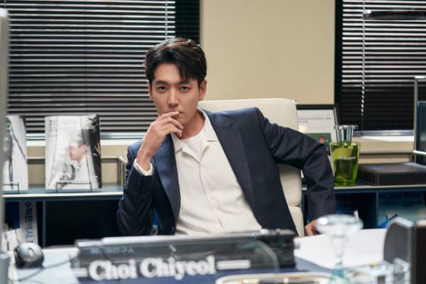 「ザ・グローリー」「ウ・ヨンウ弁護士は天才肌」など女性主人公のNetflix作品ノミネート　第59回百想芸術大賞