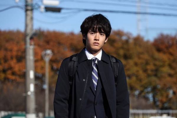 「風間公親－教場0－」、花壇を見つめる赤楚衛二“瓜原”に「伏線なの？」などの声続出