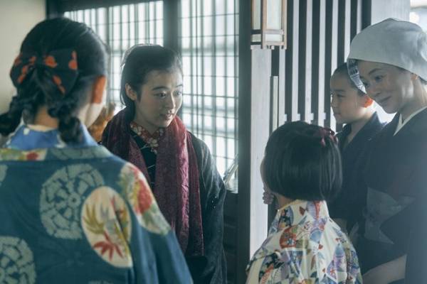 森七菜、役所広司との共演は「私にとってターニングポイント」『銀河鉄道の父』新場面写真