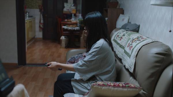 西川美和監督からコメントも『同じ下着を着るふたりの女』痛切な親子関係に迫る予告編