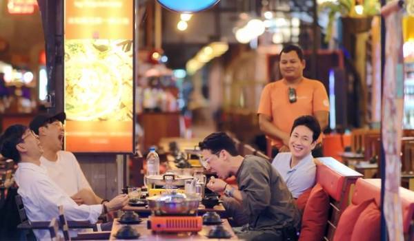 『パラサイト』イ・ソンギュンら“アジョシ”4人が東南アジアへ「勝手気ままなアジョシ旅」6月配信＆放送