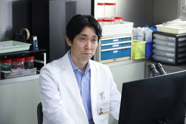 佐々木蔵之介「程よい緊張感」木村拓哉＆新垣結衣と初共演「風間公親－教場0－」