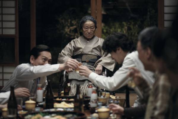 古田新太＆杉本哲太ら村に隠された闇を体現『ヴィレッジ』怪演場面写真