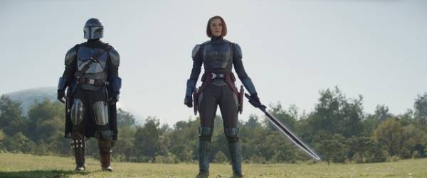 SWファンのペドロ・パスカル＆ケイティ・サッコフ、「マンダロリアン」撮影中は「“夢”かと思って」