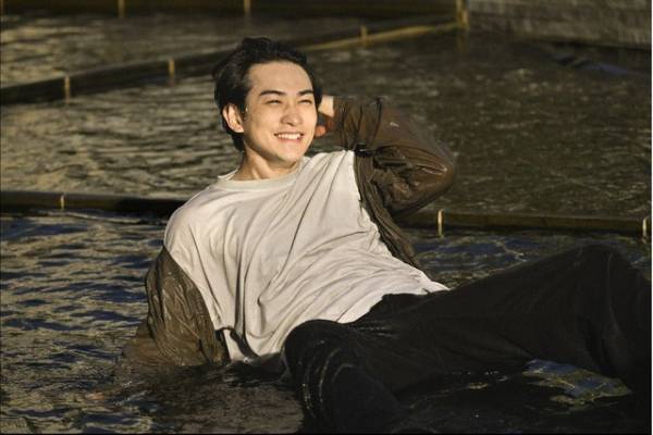 「unknown」3話 町田啓太“加賀美”の嘘に「本性が掴めないな…」の声、井浦新の登場にもネットざわめく