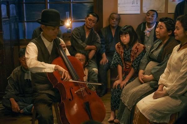 森七菜「殺気すら感じた」“賢治”菅田将暉の読経シーンに興味津々　『銀河鉄道の父』初日に“宮沢家”集結