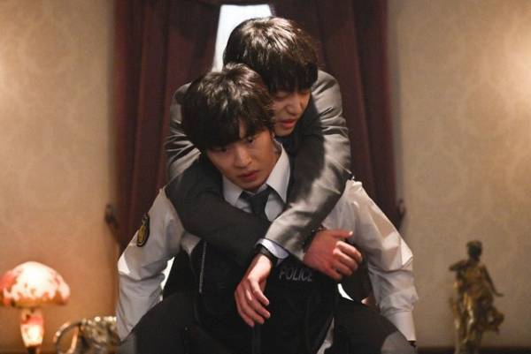 「unknown」第5話、田中圭“虎松”の「上書きキス」が話題に…新たな“犠牲者”にも「こんなのってあんまり」の声