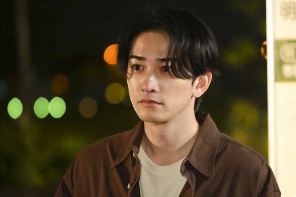 「unknown」第5話、田中圭“虎松”の「上書きキス」が話題に…新たな“犠牲者”にも「こんなのってあんまり」の声