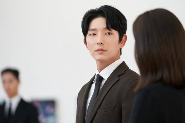 ウ・ドファン除隊後復帰作「朝鮮弁護士」ほかKNTVで日本初放送