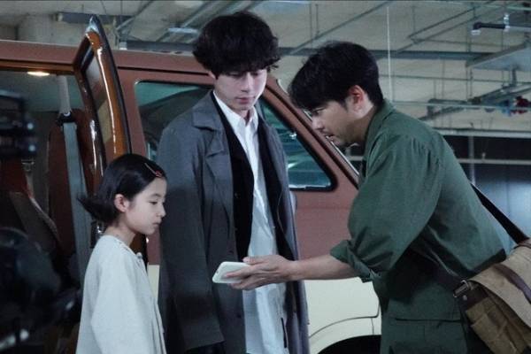 「Dr.チョコレート」5話、坂口健太郎“Teacher”らを狙う“め組”のスパイは誰だ!? 視聴者の考察も過熱中