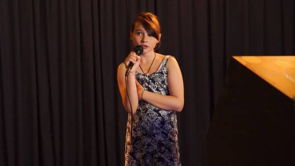 クイーン＆デヴィッド・ボウイの名曲起用は「編集時にひらめいた」『aftersun／アフターサン』監督が明かす