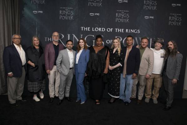 Amazon、ドラマ版「ロード・オブ・ザ・リング」の撮影現場でセラピストによるキャストのメンタルヘルスケアを実施