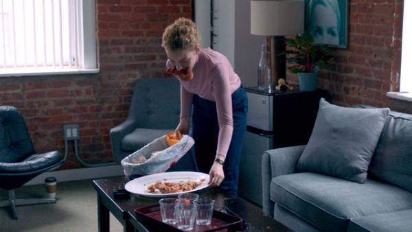 誰もが見て見ぬふりをする“闇”に気づいたとき「わたしは どうする？」『アシスタント』予告編