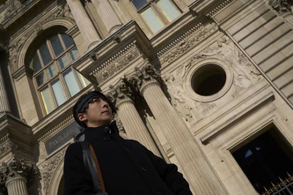 高橋一生“露伴”に危機迫る？ ルーヴルの暗部が明らかに…『岸辺露伴』場面写真