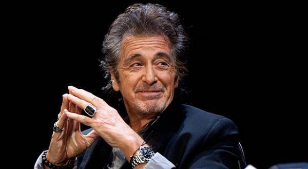 アル・パチーノ、83歳で第4子のパパに　29歳の恋人が妊娠8か月